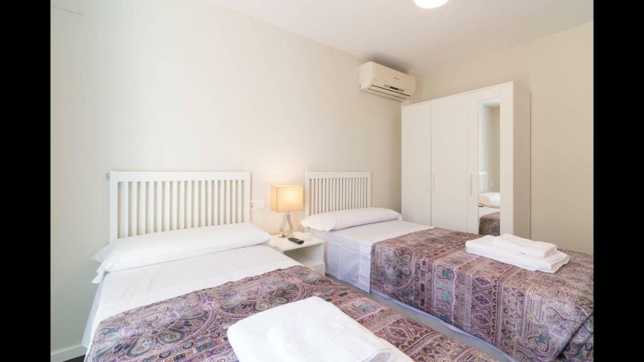 Kentia Rooms Malaga Bagian luar foto