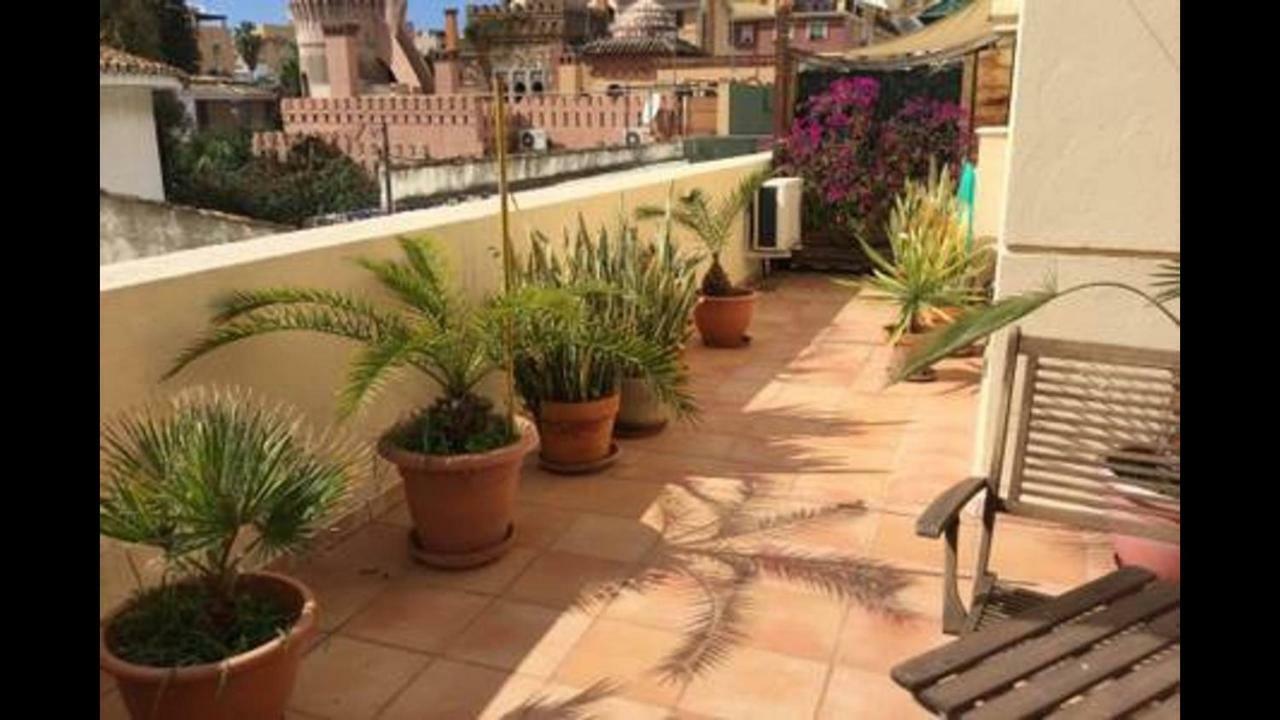 Kentia Rooms Malaga Bagian luar foto