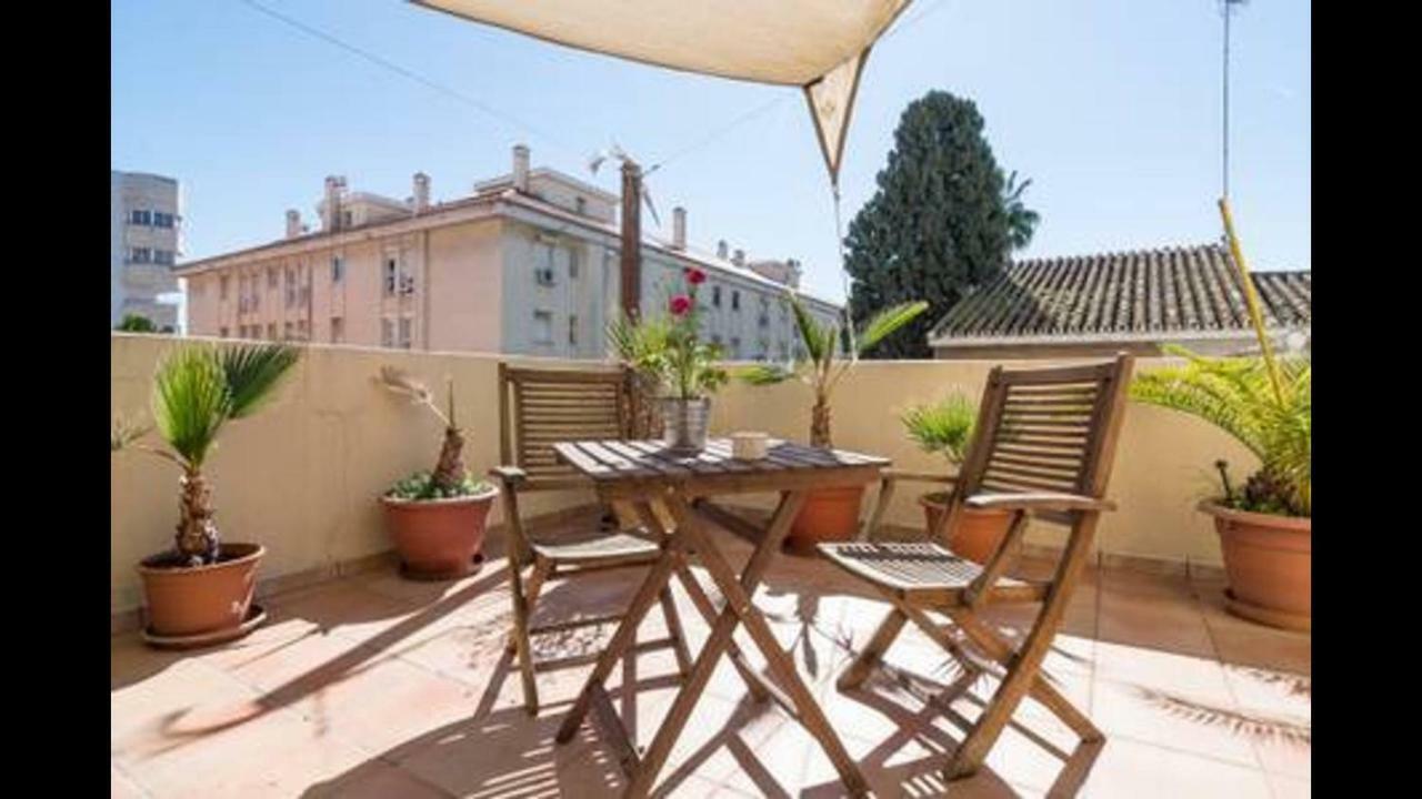 Kentia Rooms Malaga Bagian luar foto
