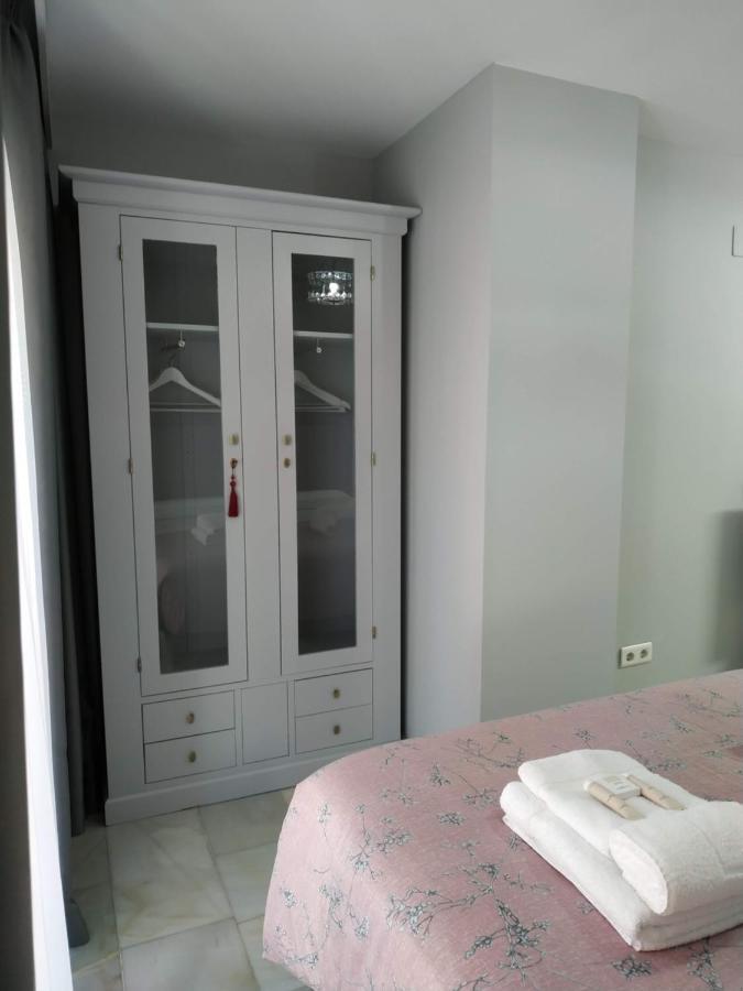 Kentia Rooms Malaga Bagian luar foto